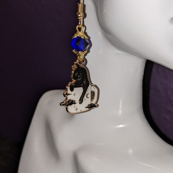 Coffee and Cats Earrings - Picture 2 of 8